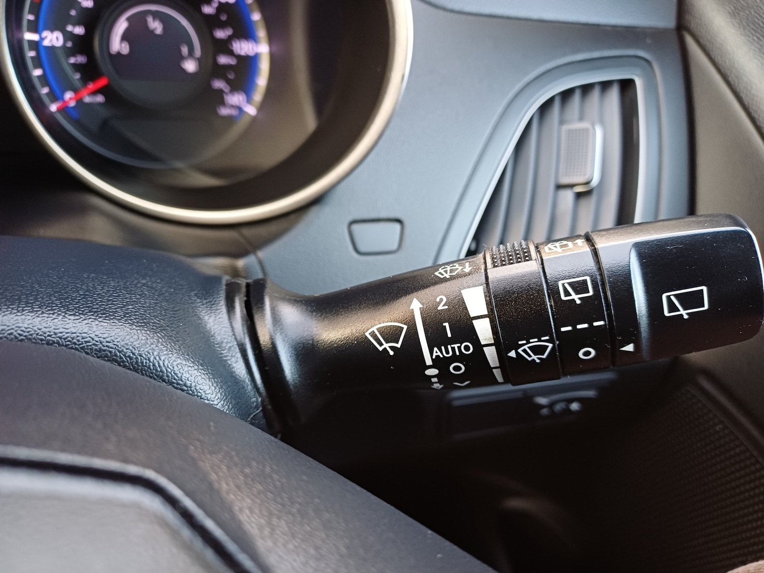 Used Hyundai Ix35 2014 for sale - 76946948: Photo 26