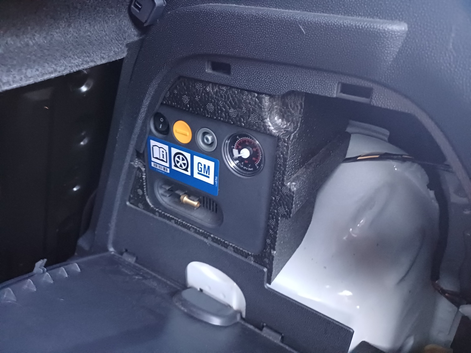 Used Vauxhall Corsa 2013 for sale - 77165757: Photo 7