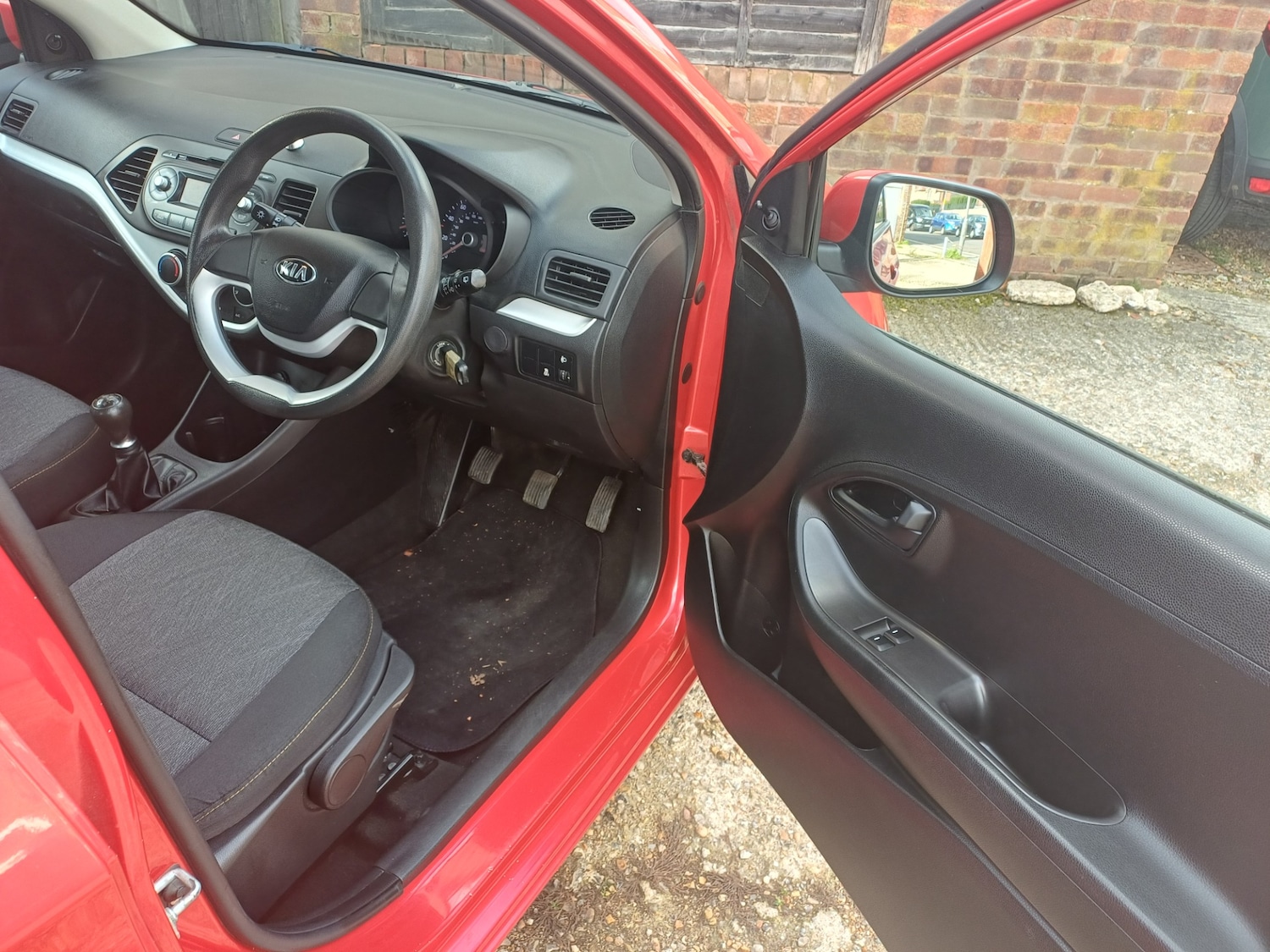 Used Kia Picanto 2014 for sale - 76384245: Photo 13