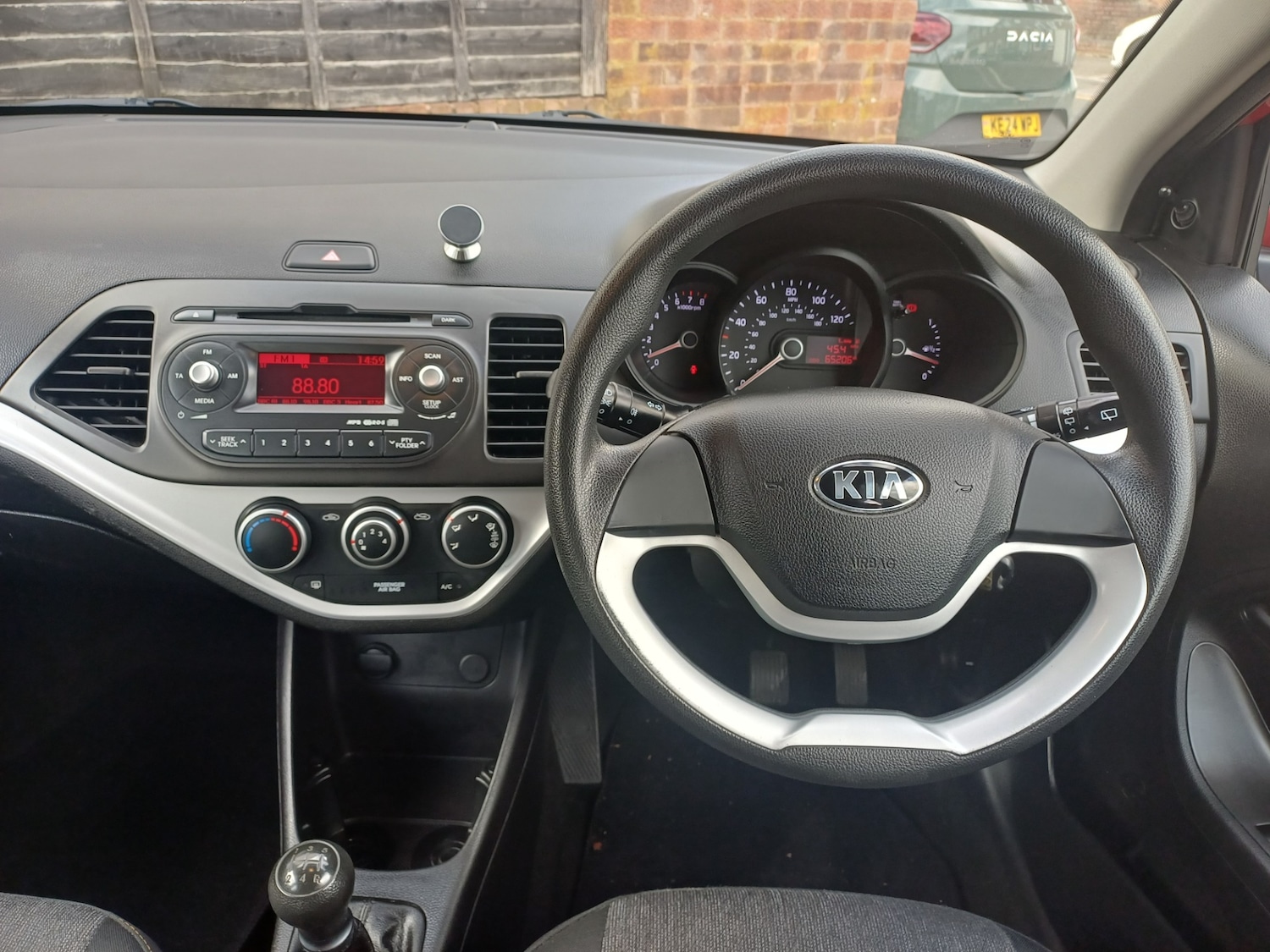 Used Kia Picanto 2014 for sale - 76384245: Photo 16