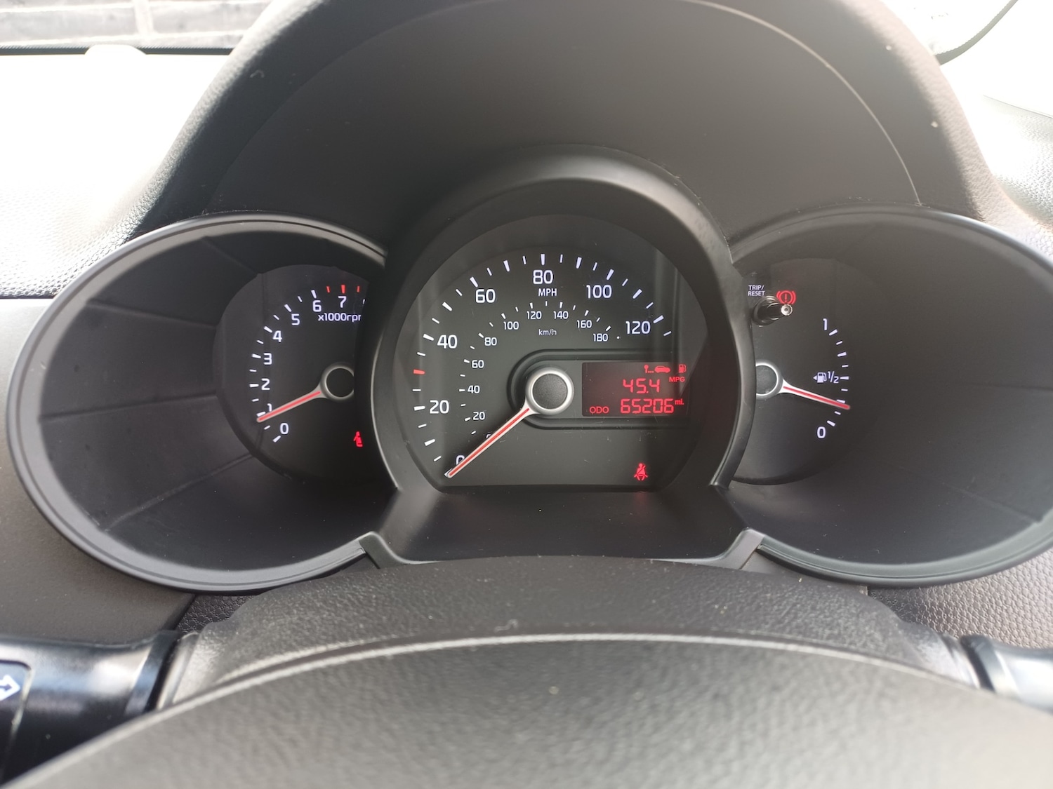 Used Kia Picanto 2014 for sale - 76384245: Photo 18