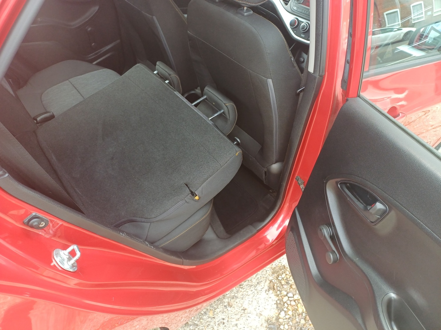 Used Kia Picanto 2014 for sale - 76384245: Photo 24