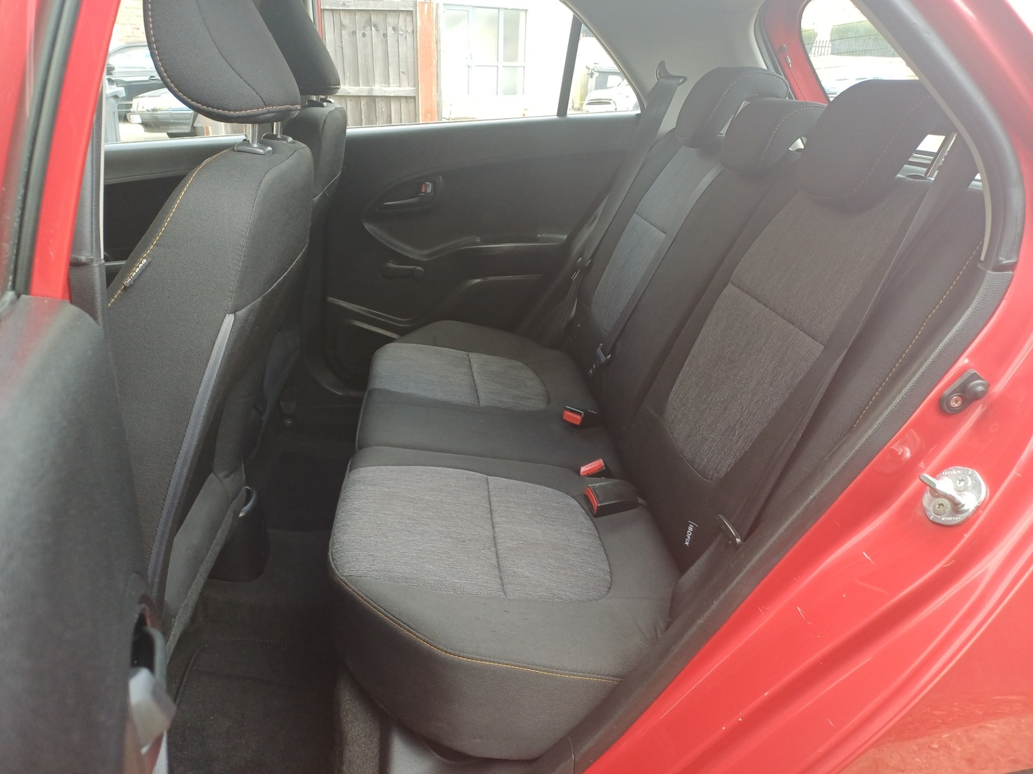 Used Kia Picanto 2014 for sale - 76384245: Photo 26