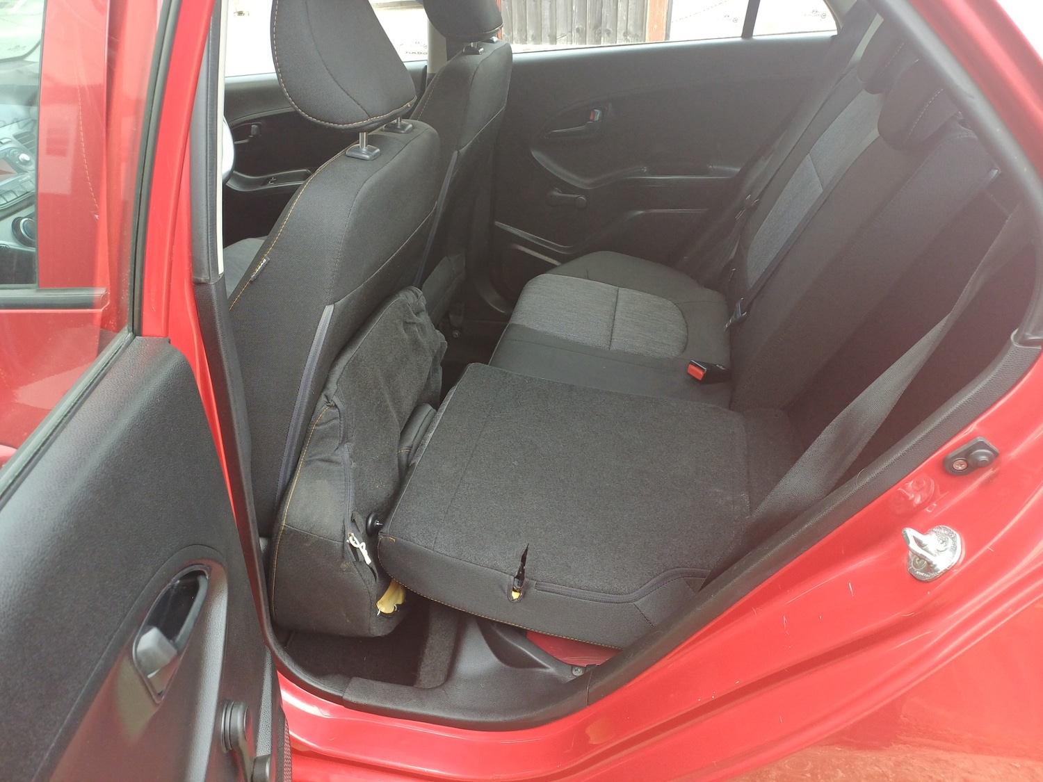 Used Kia Picanto 2014 for sale - 76384245: Photo 27