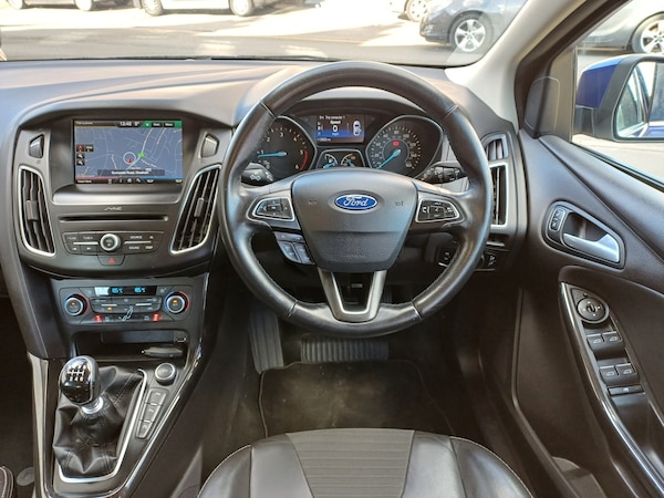 Used Ford Focus 2015 for sale - 75133924: Photo 16