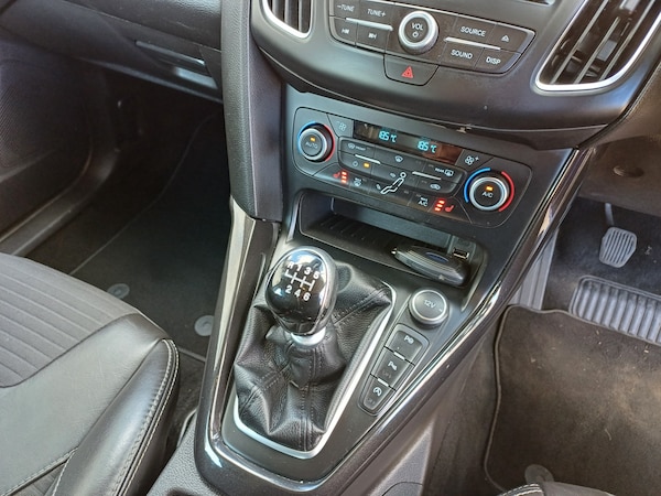 Used Ford Focus 2015 for sale - 75133924: Photo 17