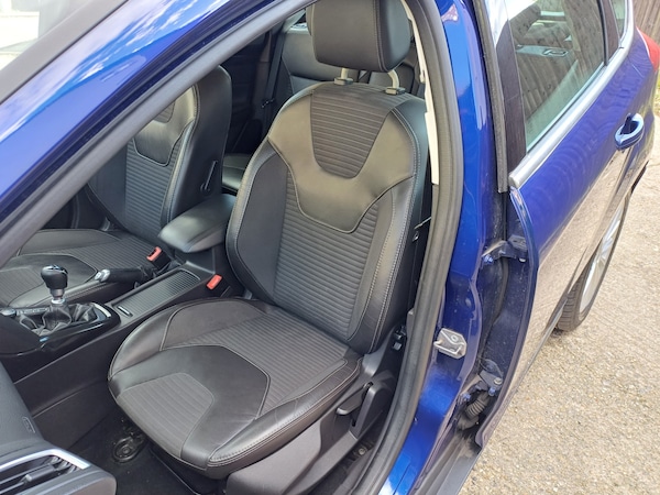 Used Ford Focus 2015 for sale - 75133924: Photo 25