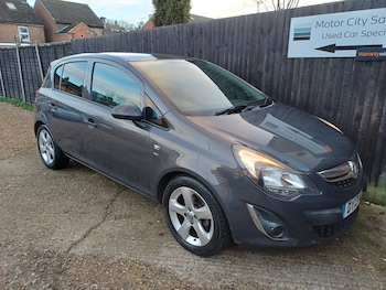 Vauxhall - Corsa