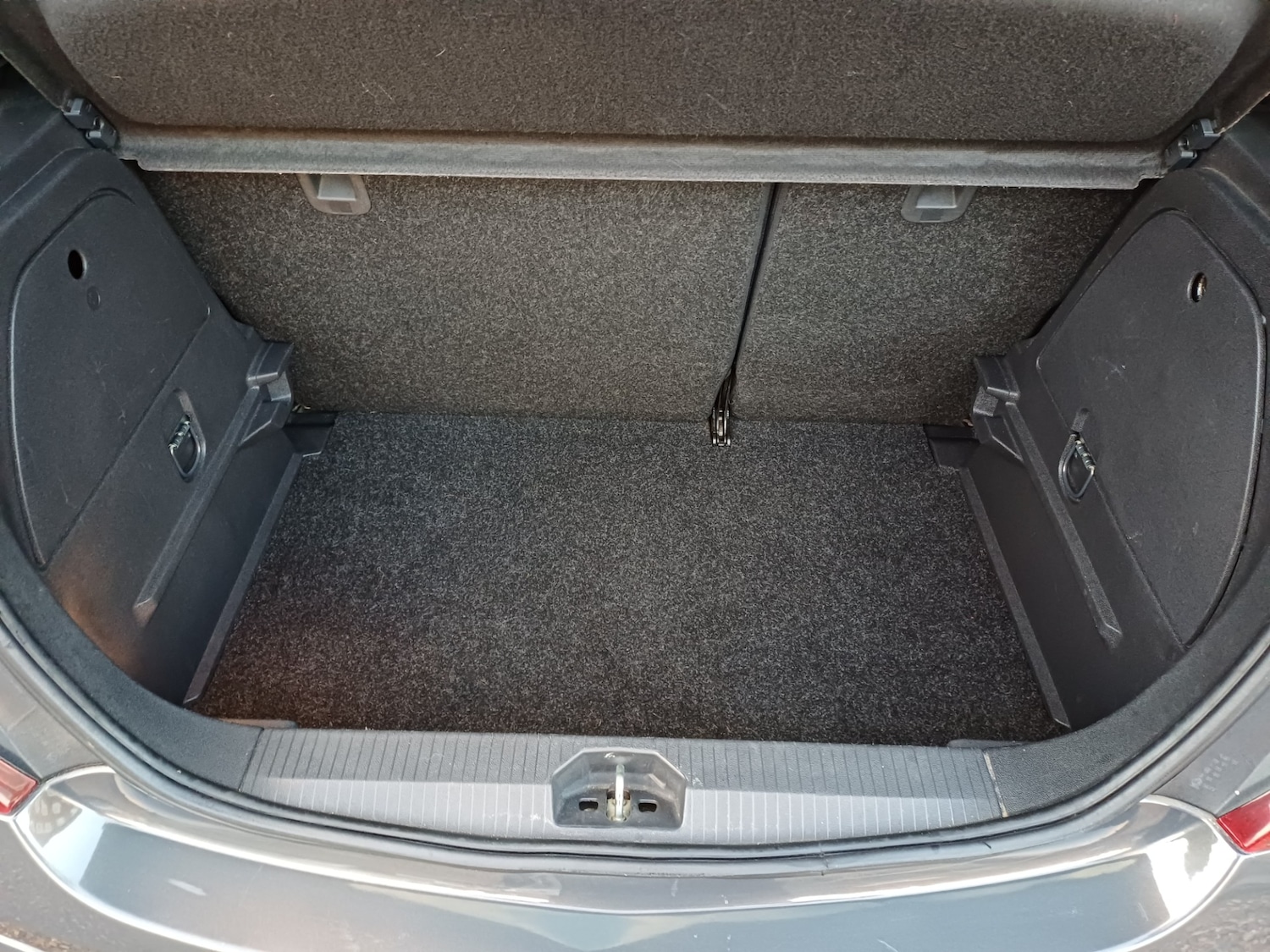 Used Vauxhall Corsa 2013 for sale - 76718748: Photo 6