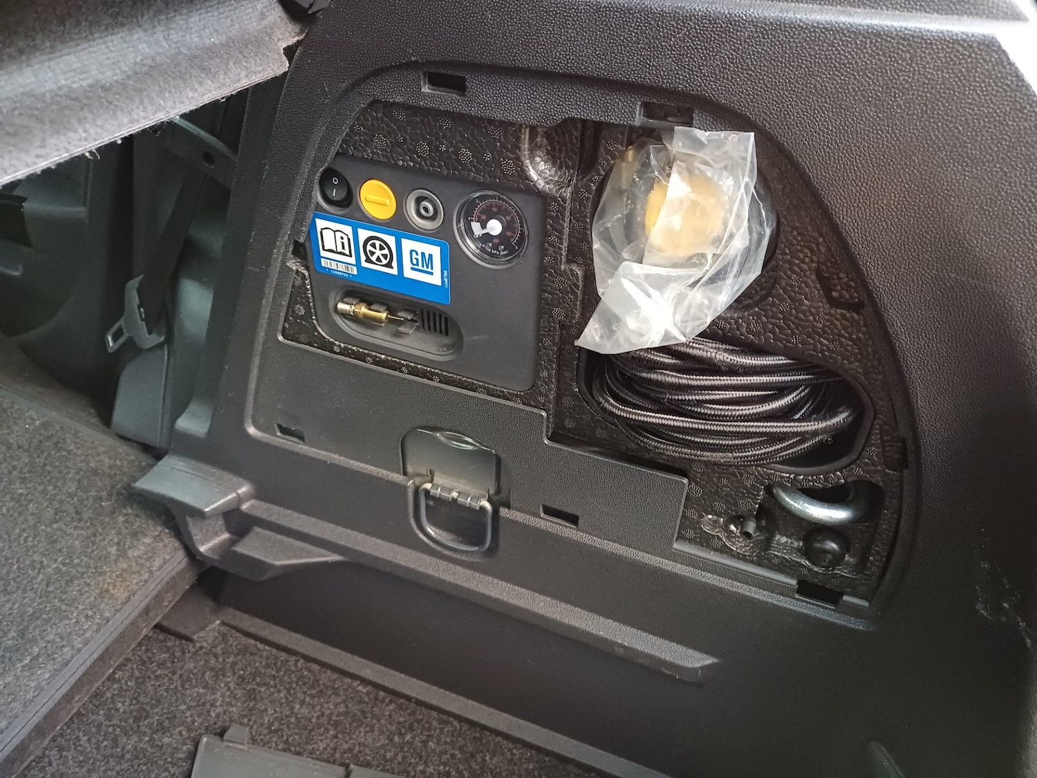 Used Vauxhall Corsa 2013 for sale - 76718748: Photo 8