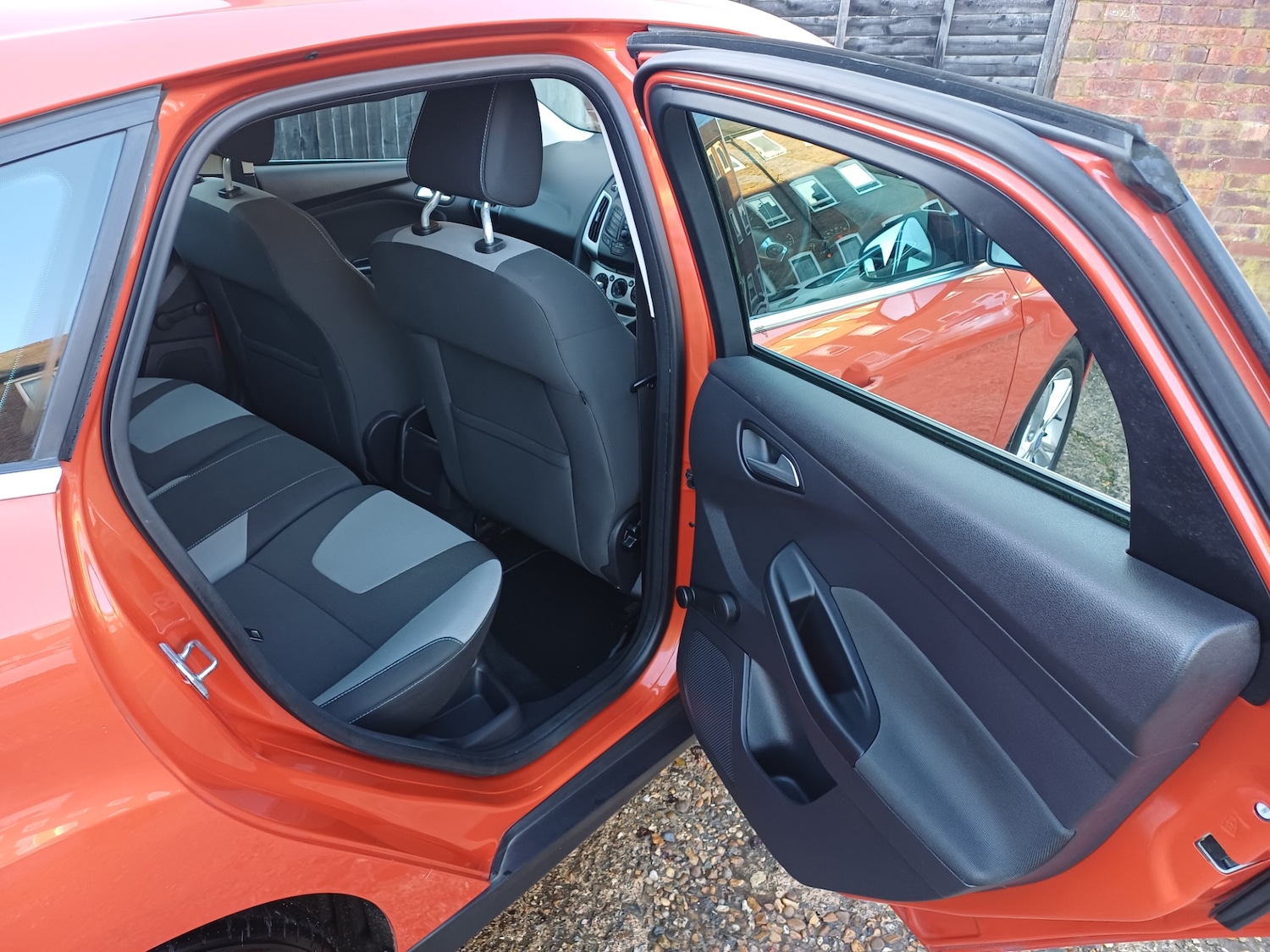 Used Ford Focus 2011 for sale - 77165577: Photo 21