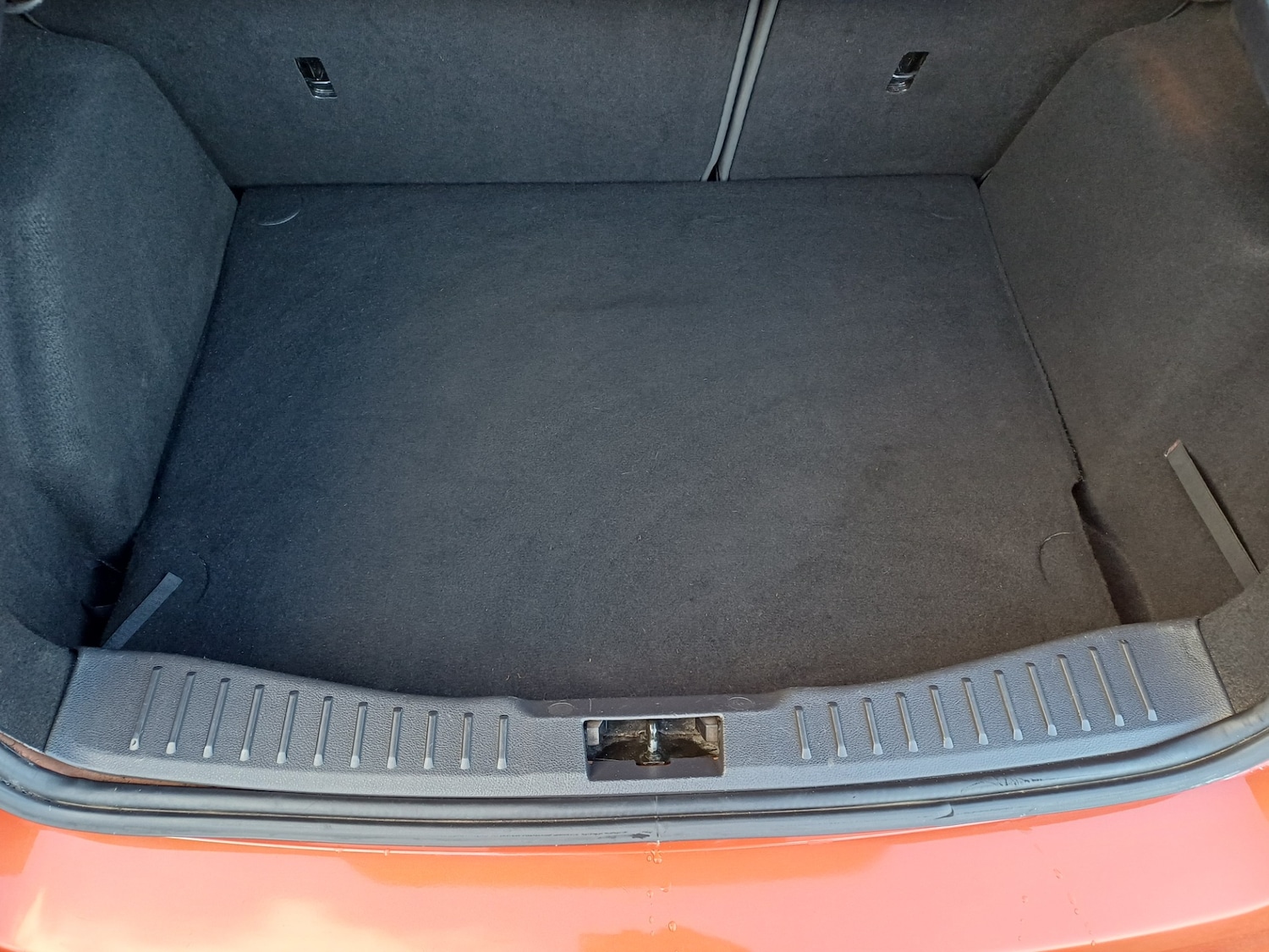 Used Ford Focus 2011 for sale - 77165577: Photo 7