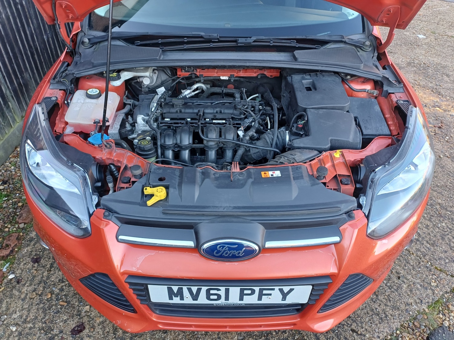 Used Ford Focus 2011 for sale - 77165577: Photo 9