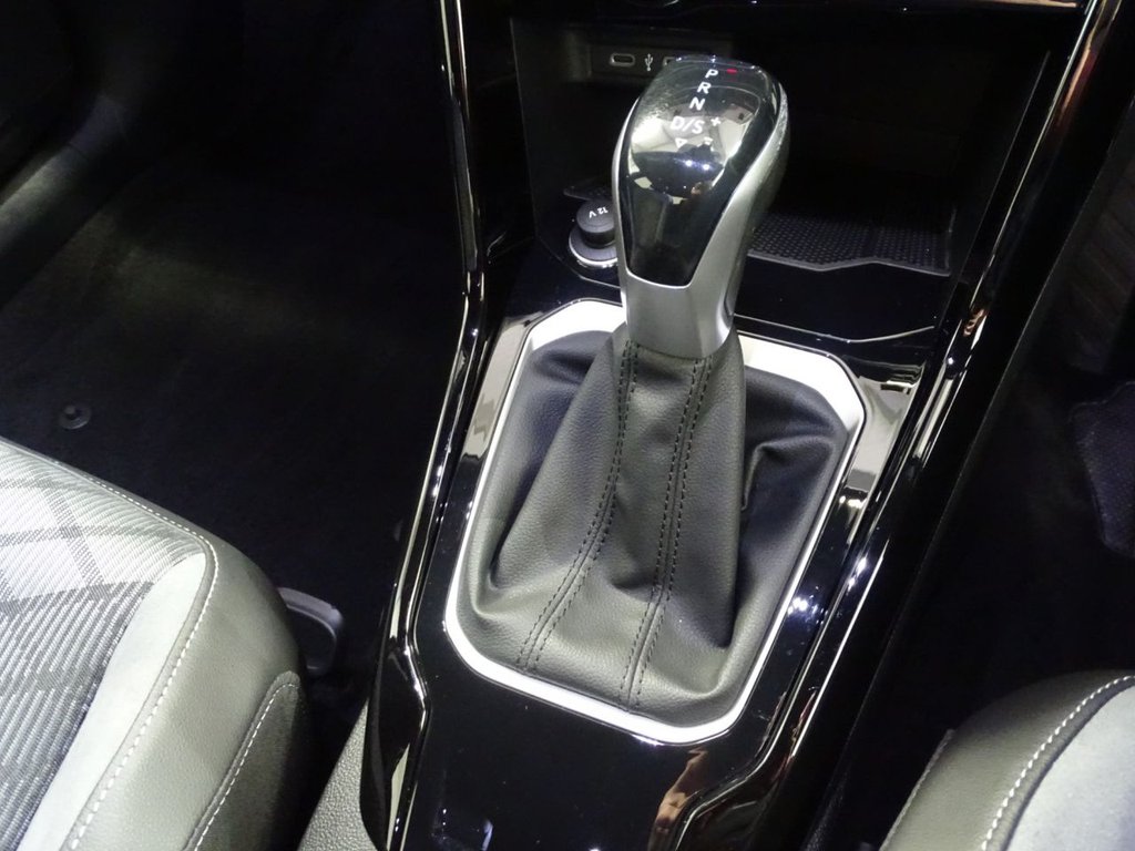 Used Volkswagen T-Roc 2024 for sale - 77734407: Photo 10