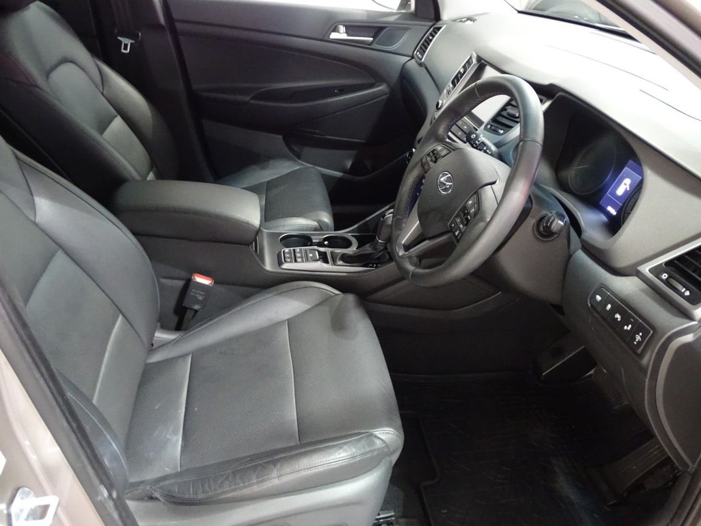 Used Hyundai TUCSON 2016 for sale - 77226704: Photo 3