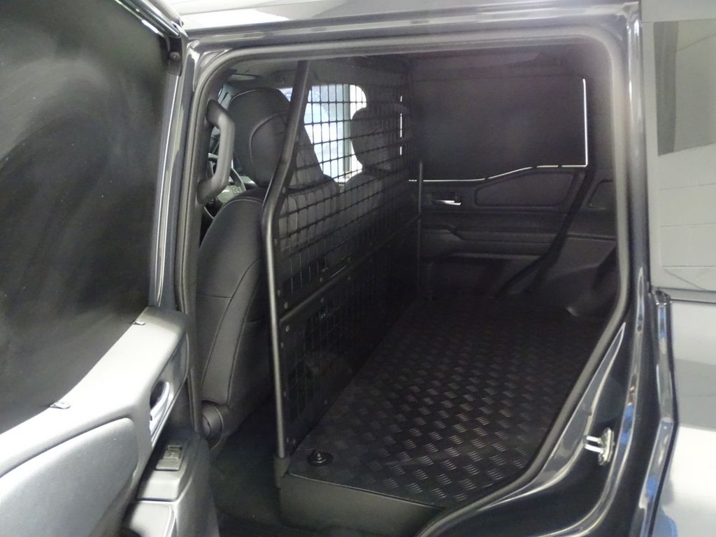 Used Toyota Land Cruiser 2025 for sale - 76950602: Photo 11