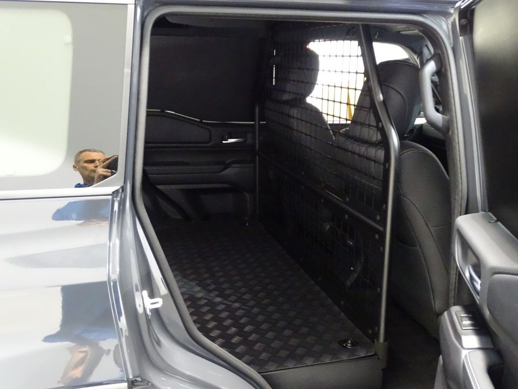 Used Toyota Land Cruiser 2025 for sale - 76950602: Photo 14