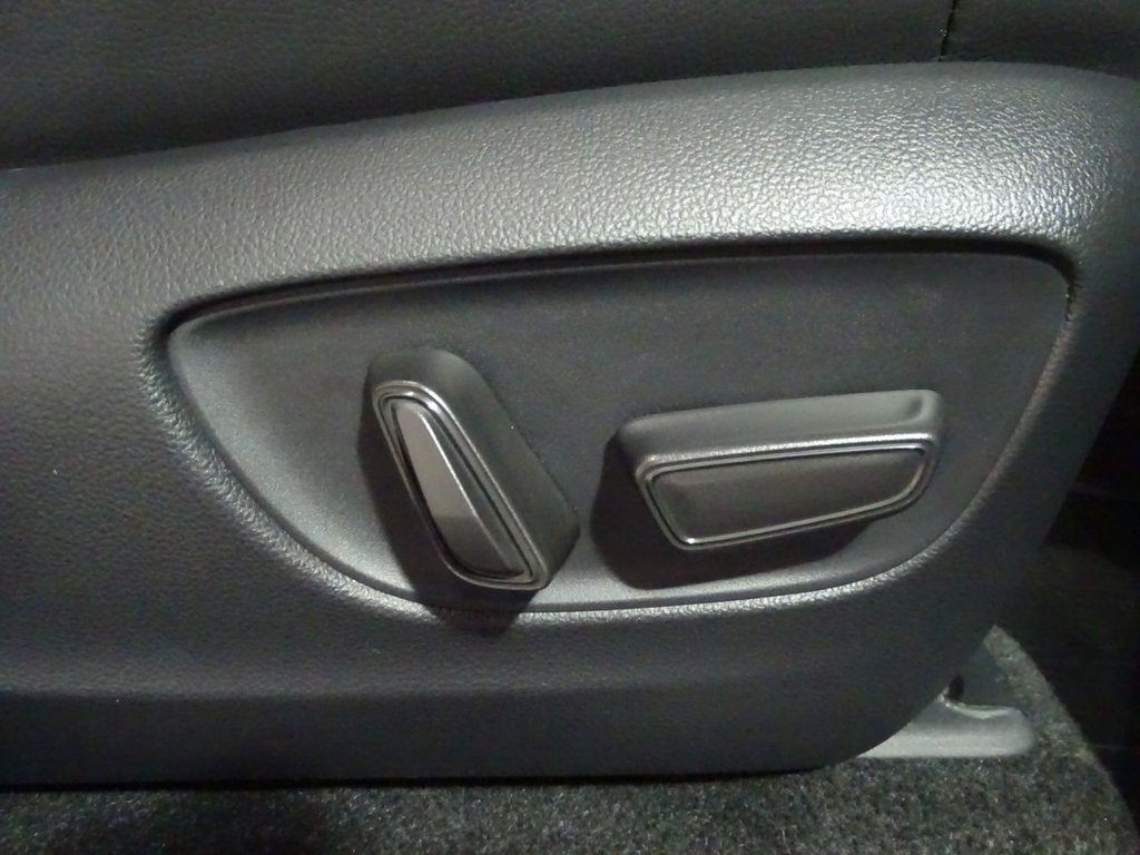 Used Toyota Land Cruiser 2025 for sale - 76950602: Photo 15