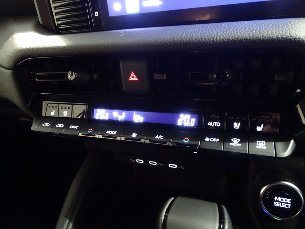 Used Toyota Land Cruiser 2025 for sale - 76950602: Photo 16