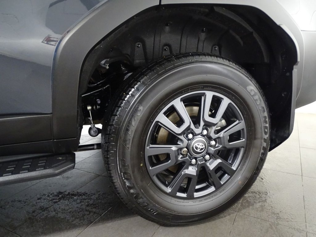 Used Toyota Land Cruiser 2025 for sale - 76950602: Photo 4