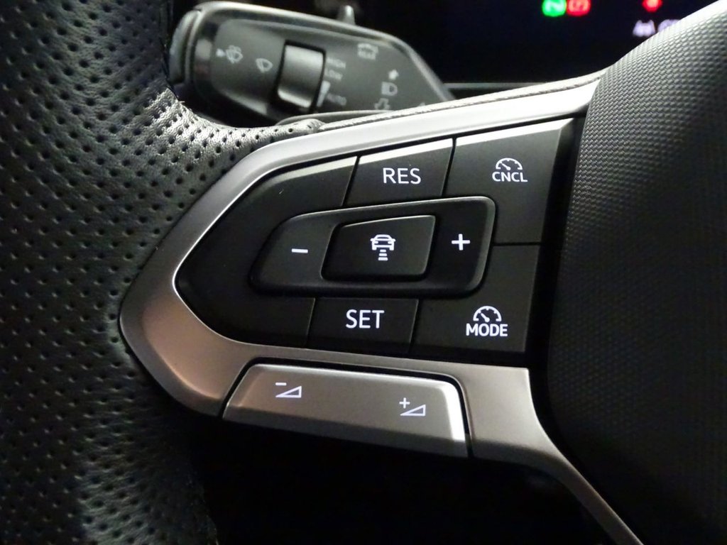 Used Volkswagen Tiguan 2024 for sale - 77667248: Photo 11