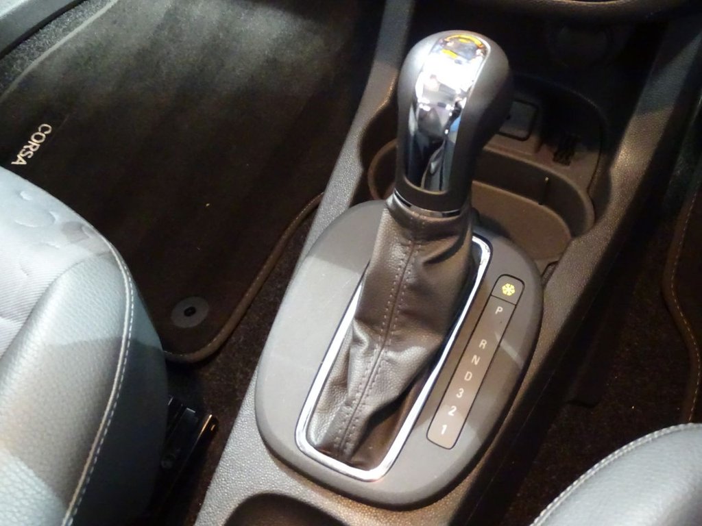 Used Vauxhall Corsa 2012 for sale - 76867425: Photo 8