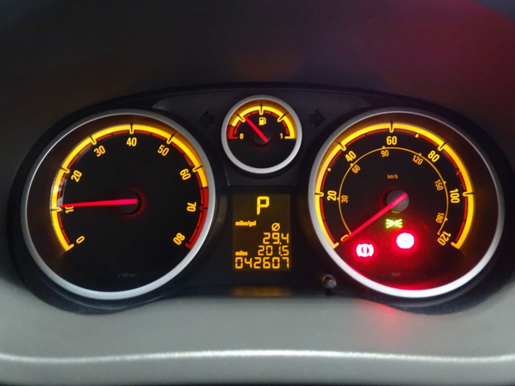 Used Vauxhall Corsa 2012 for sale - 76867425: Photo 9