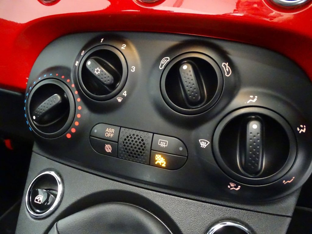 Used Fiat 500 2021 for sale - 76867449: Photo 11