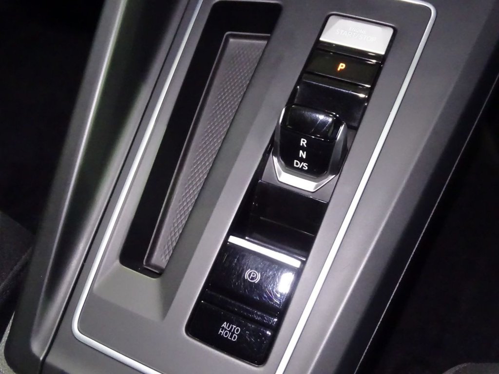 Used Volkswagen Golf 2024 for sale - 76867224: Photo 10