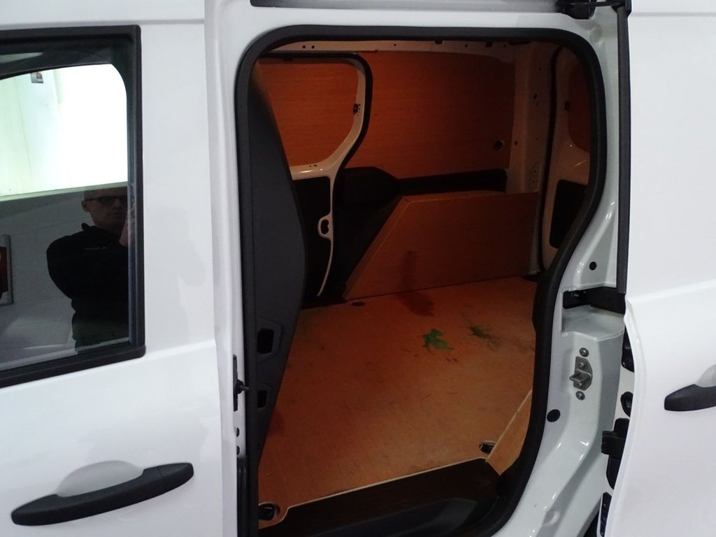 Used Renault Kangoo 2023 for sale - 76867520: Photo 12