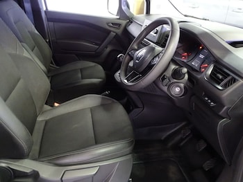 Used Renault Kangoo 2023 for sale - 76867520: Photo