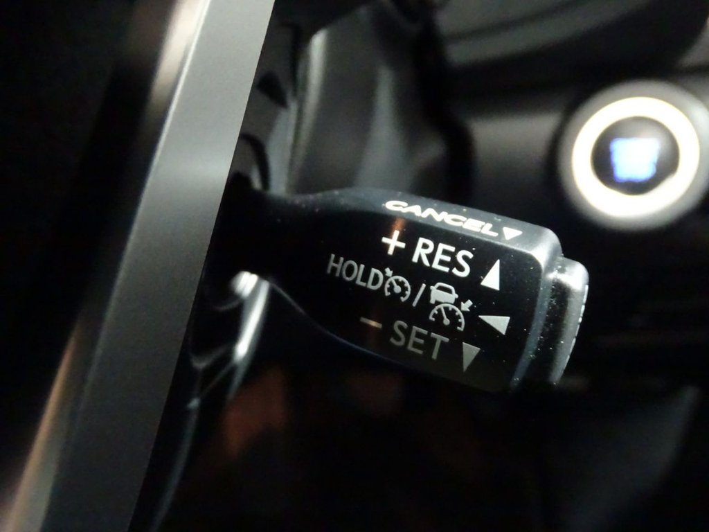 Used Toyota Hilux 2024 for sale - 76934781: Photo 11