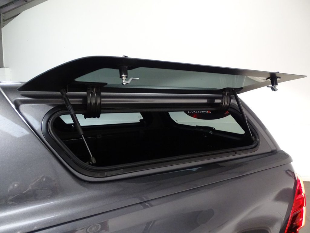 Used Toyota Hilux 2024 for sale - 76934781: Photo 16