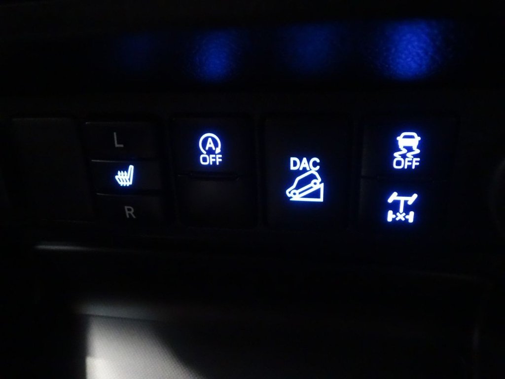 Used Toyota Hilux 2024 for sale - 76934781: Photo 18