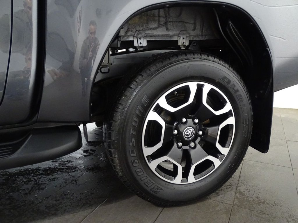 Used Toyota Hilux 2024 for sale - 76934781: Photo 4