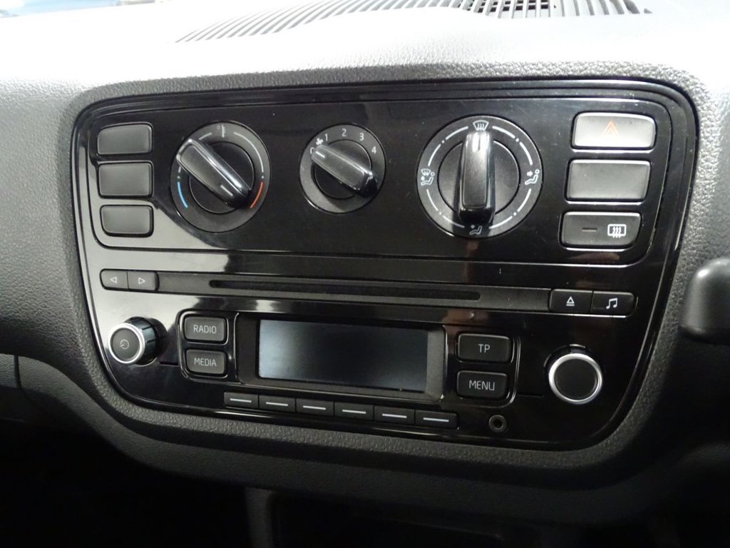 Used Volkswagen up! 2013 for sale - 76867298: Photo 11