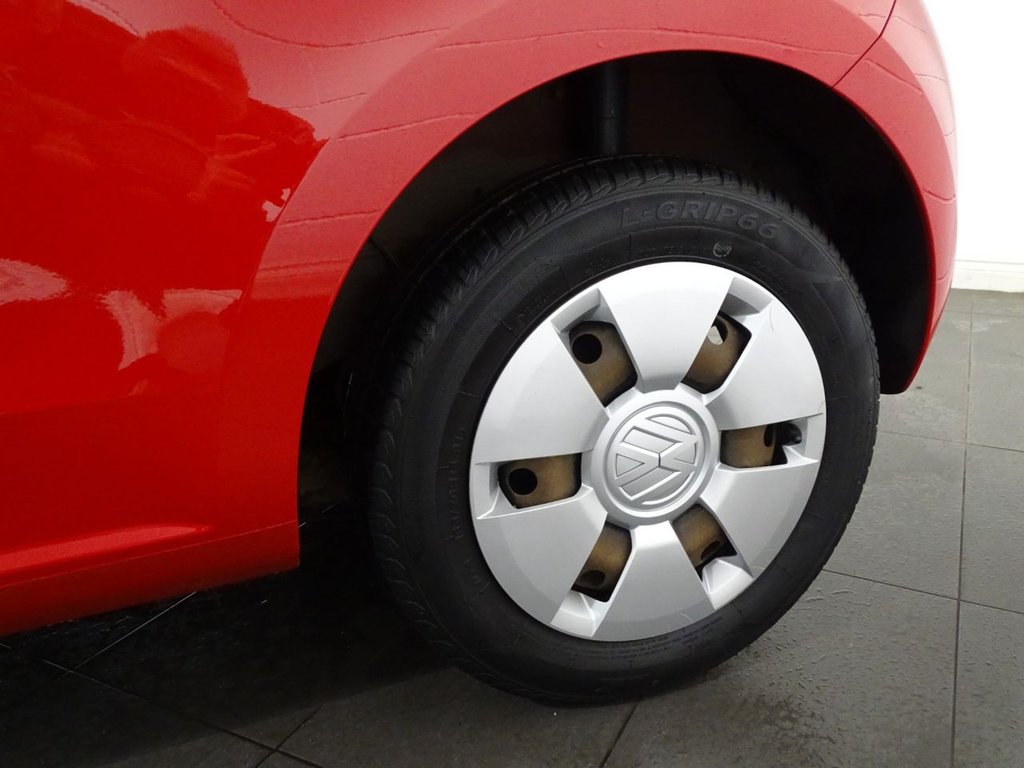 Used Volkswagen up! 2013 for sale - 76867298: Photo 4