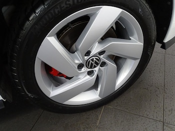 Used Volkswagen Golf 2024 for sale - 76867460: Photo