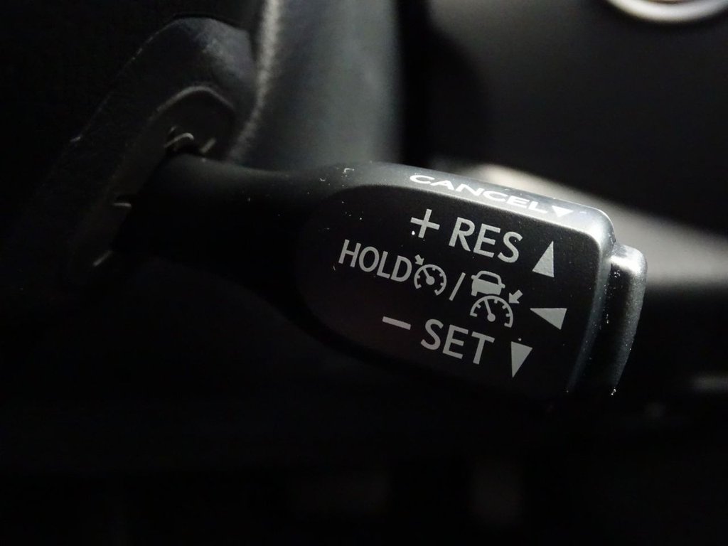 Used Toyota C-HR 2023 for sale - 77571793: Photo 12