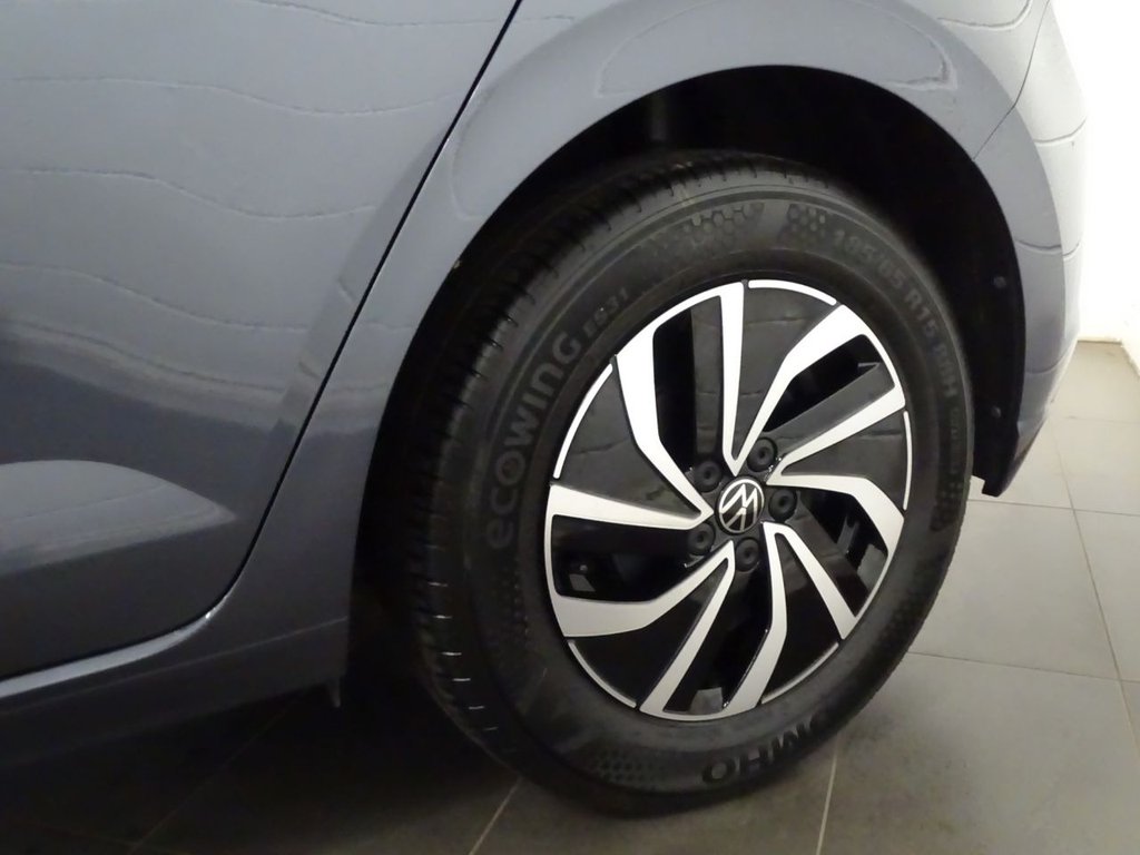 Used Volkswagen Polo 2024 for sale - 76867418: Photo 4