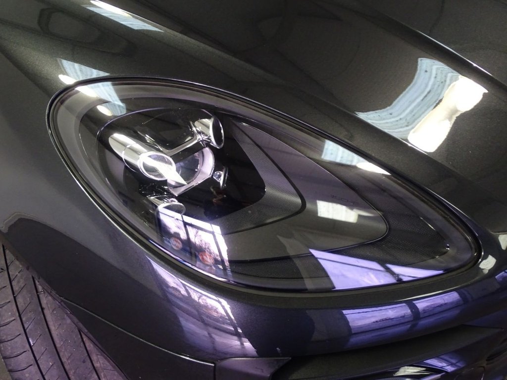 Used Porsche Macan 2020 for sale - 77991059: Photo 16