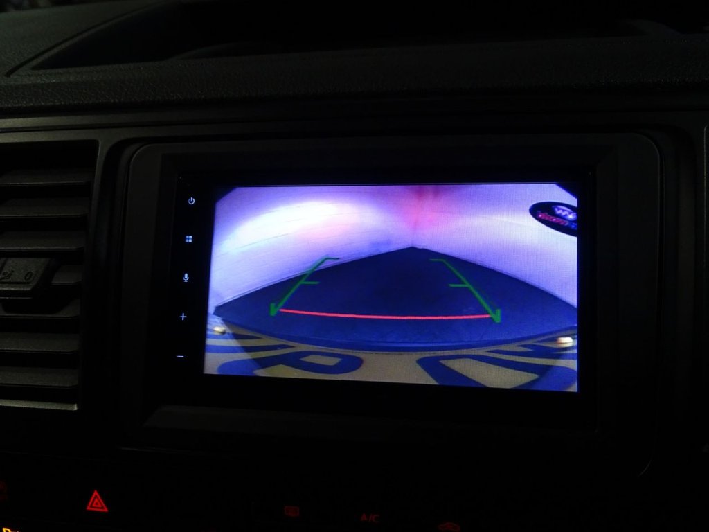 Used Volkswagen Transporter 2016 for sale - 76867214: Photo 12