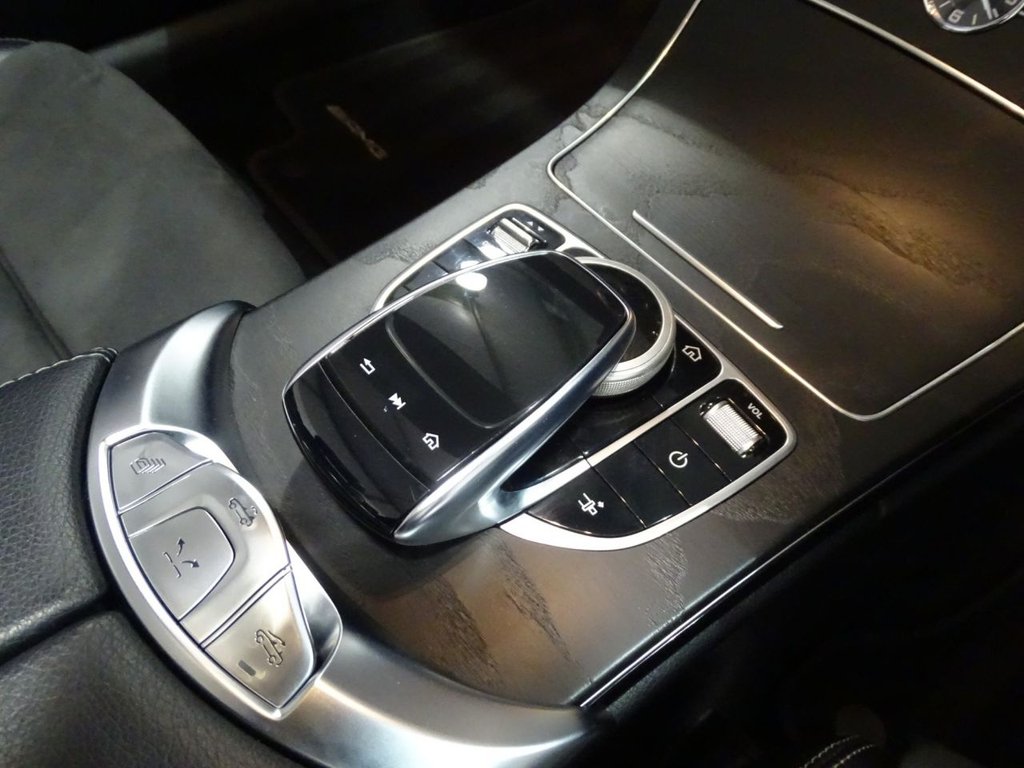 Used Mercedes-Benz C Class 2020 for sale - 76867223: Photo 15