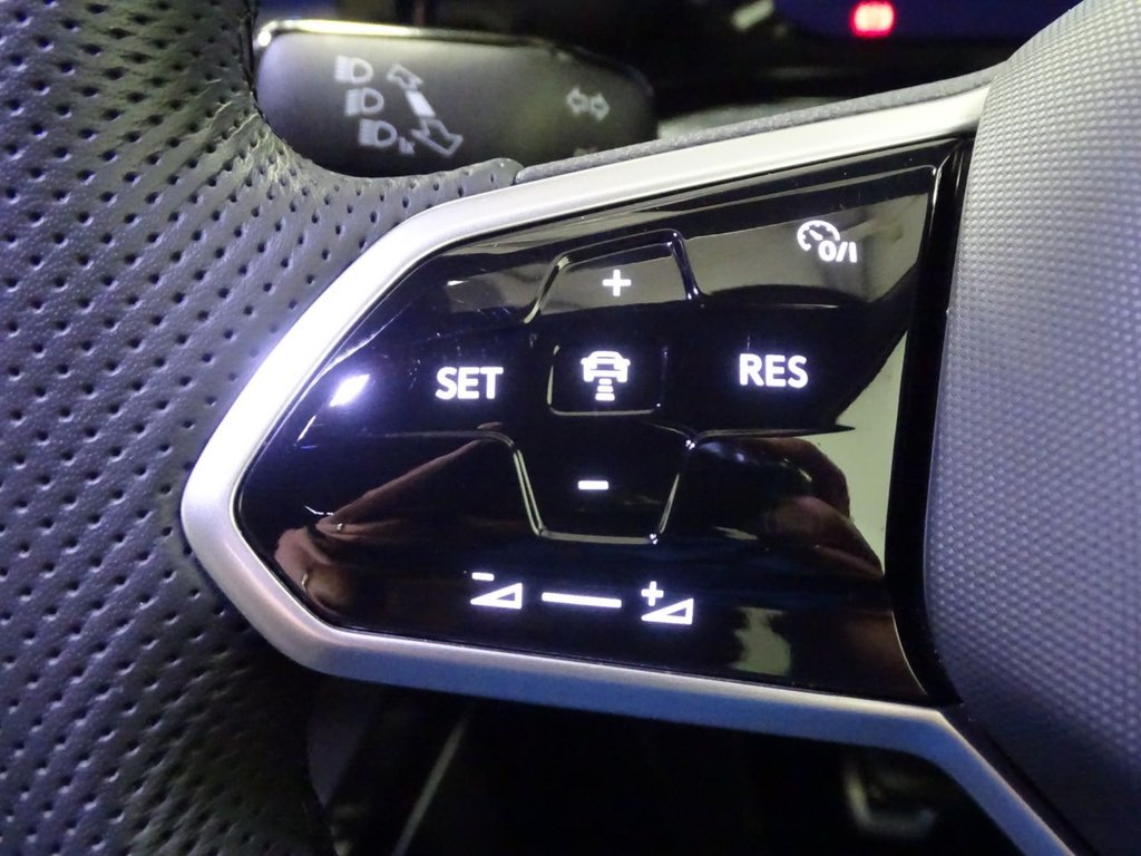 Used Volkswagen Golf 2024 for sale - 77407884: Photo 10