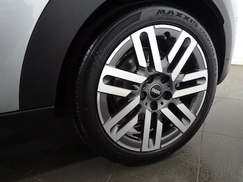 Used MINI Hatch 2025 for sale - 77463955: Photo