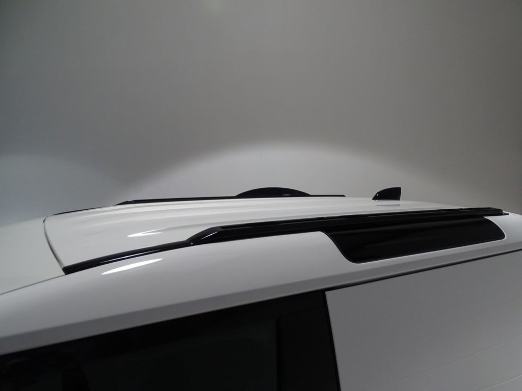 Used Land Rover Defender 2021 for sale - 77384467: Photo 18