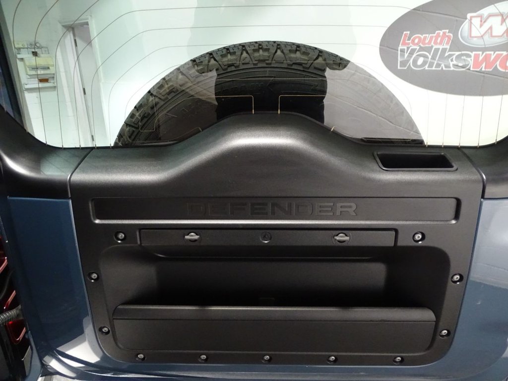 Used Land Rover Defender 2021 for sale - 77384467: Photo 24