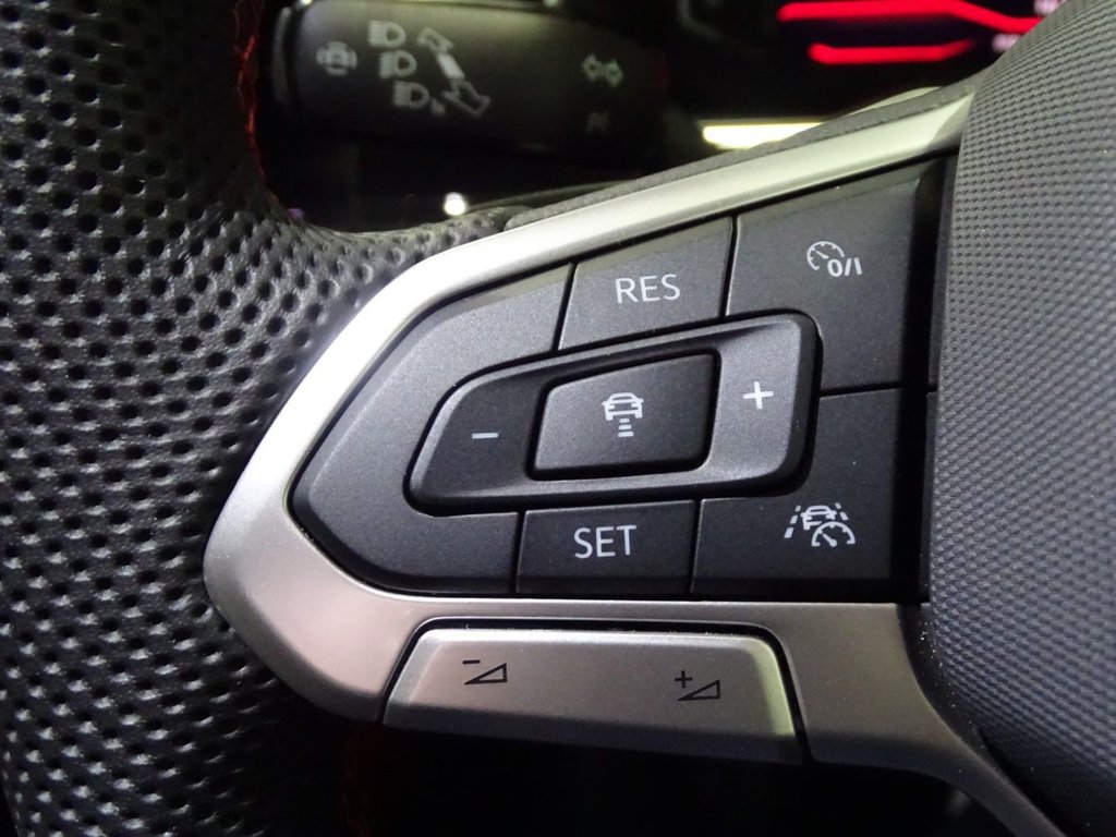 Used Volkswagen Polo 2024 for sale - 76867301: Photo 11