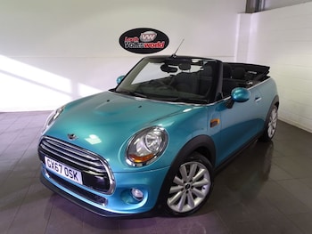 Used MINI Convertible 2017 for sale - 77733936: Photo