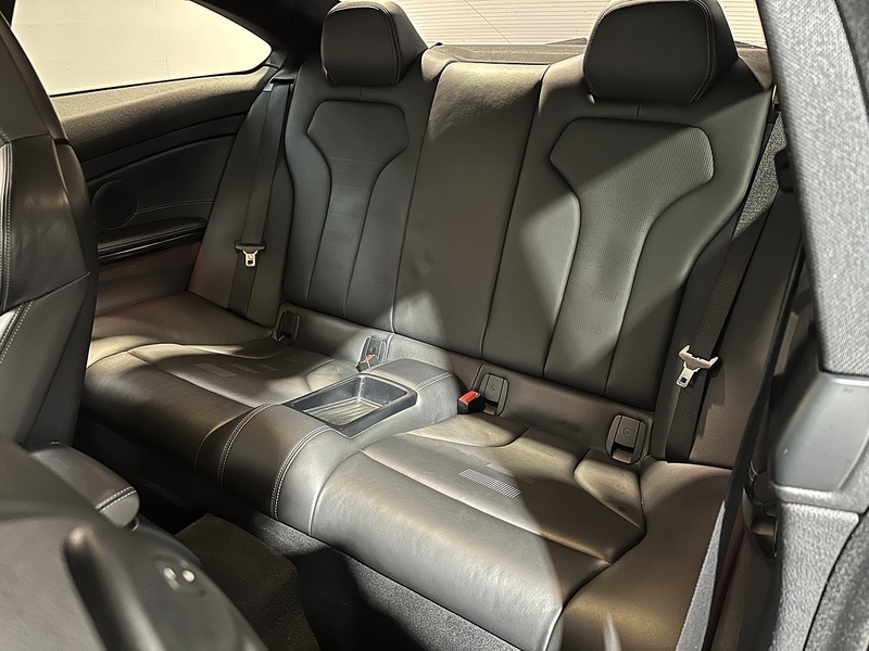 Used BMW M4 2017 for sale - 76974001: Photo 12